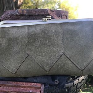 HOBO Brand Lauren Clutch